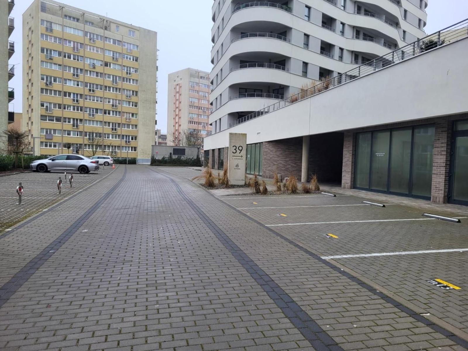 Sun Towers - Apartamenty Bryza - Apartamenty Z Parkingiem Swinoujscie Exterior photo